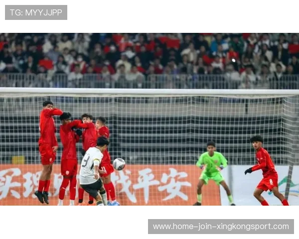 国足热身赛再度零封，后防稳如铁——展现坚韧不拔的防线之魂