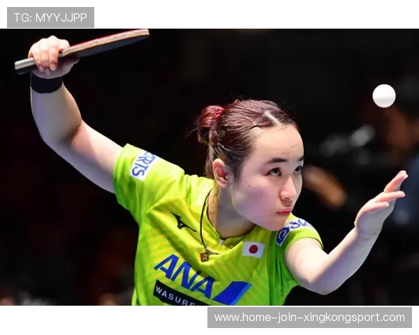 孙颖莎台内抢点吃发球得分