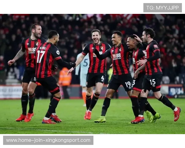 纽卡斯尔中路防守反击转换迅速高效:从战术理念到训练利器 纽卡斯尔中路防守反击转换迅速高效:从战术理念到训练利器